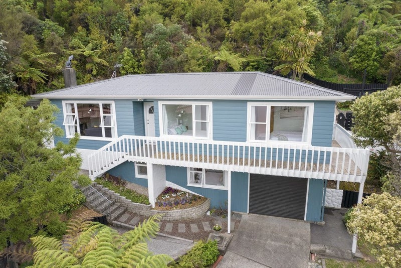 14 Willcox Grove, Naenae, Lower Hutt - Carousel 1