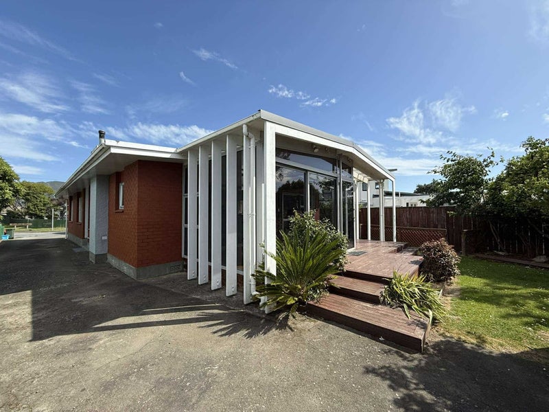 10 Rosebank Avenue, Avalon, Lower Hutt - Carousel 2