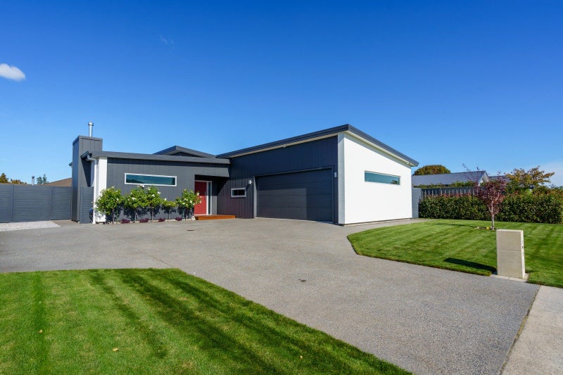 9 Drovers Way, Frimley, Hastings - Carousel 19