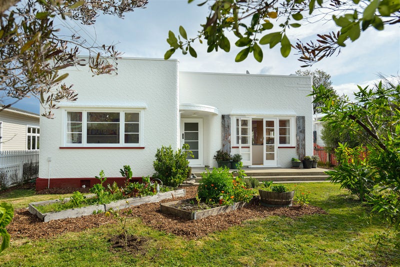 140 Russell Street, Whataupoko, Gisborne - Carousel 1