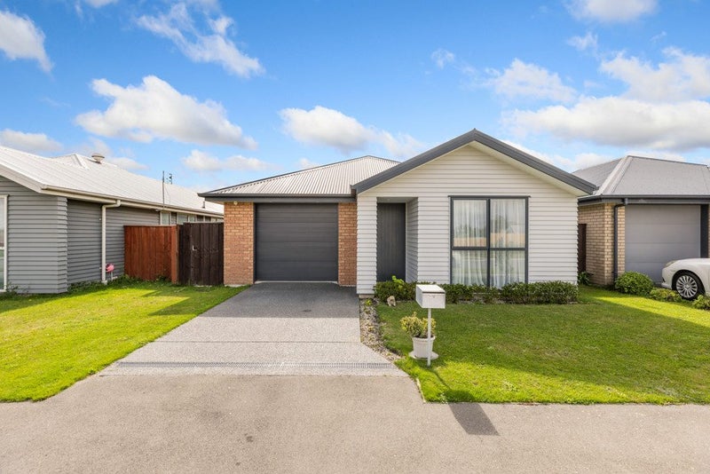 53 Sholto Duncan Crescent, Halswell, Christchurch - Carousel 1