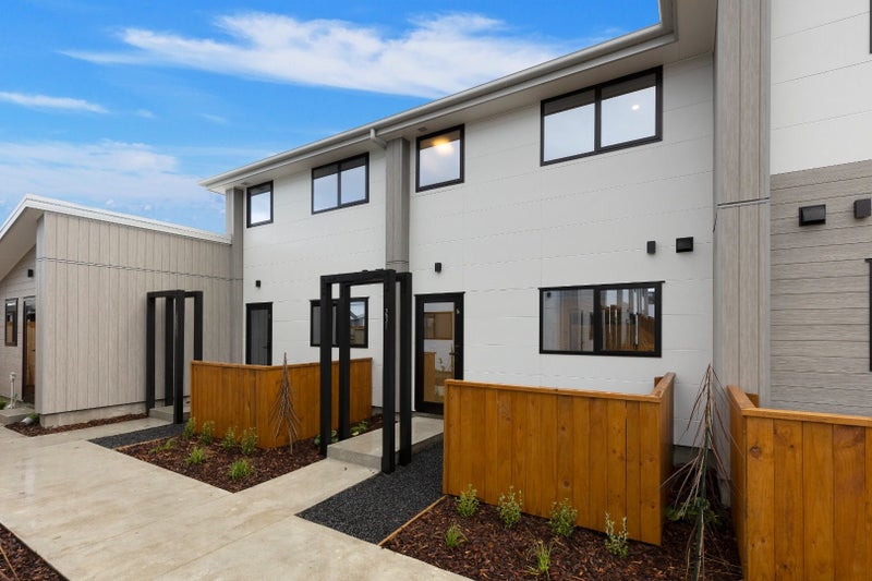 16/231 Marine Parade, New Brighton, Christchurch - Carousel 1