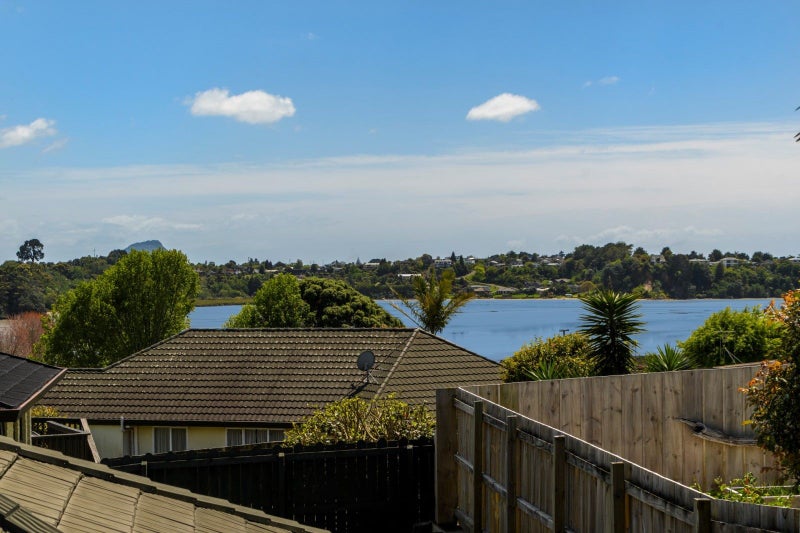 25 Achilles Crescent, Welcome Bay, Tauranga - Carousel 2