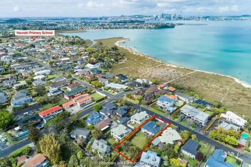 41 Walter Street, Hauraki, Auckland - Carousel 2