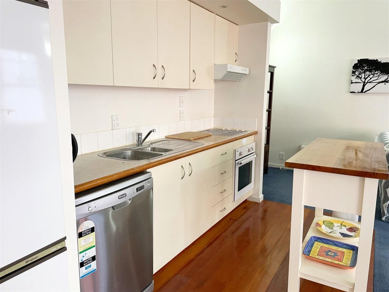 3/20 Hopper Street, Mount Cook, Wellington - Carousel 2