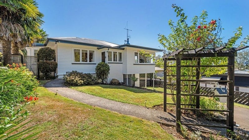 187 Sixteenth Avenue, Tauranga South, Tauranga - Carousel 1