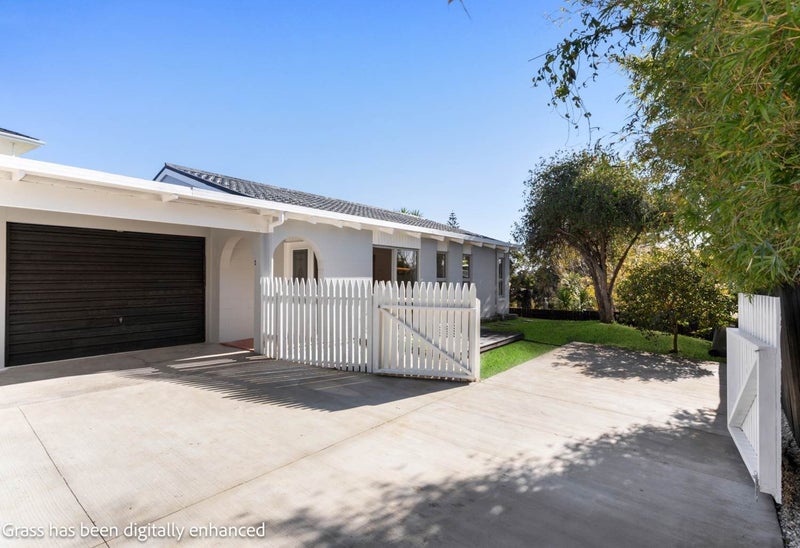 2/83 Glamorgan Drive, Torbay, Auckland - Carousel 1