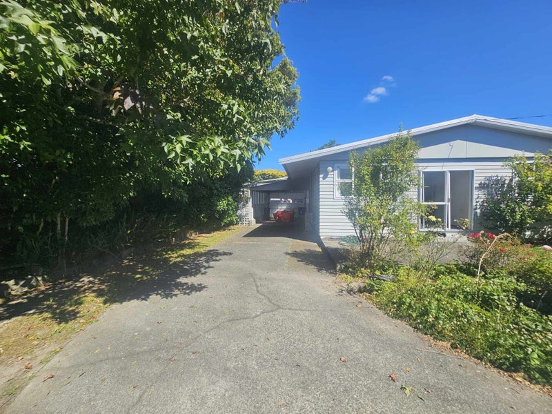 105 Taita Drive, Avalon, Lower Hutt - Carousel 1