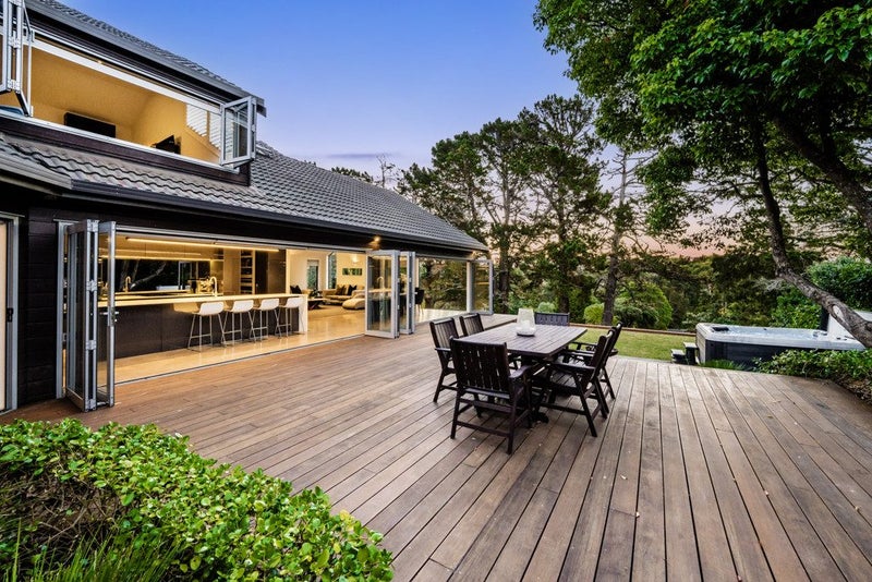 15 Charles Fox Place, Saint Johns, Auckland - Carousel 2