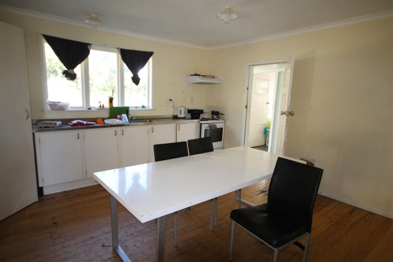 50 Charles Street, Kamo, Whangarei - Carousel 2