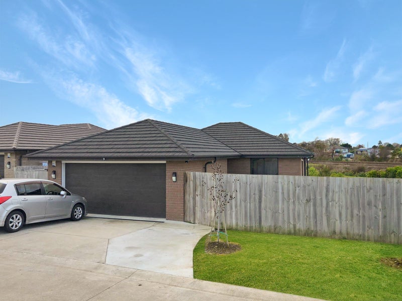 5 Waipokapu Place, Opaheke, Papakura - Carousel 1