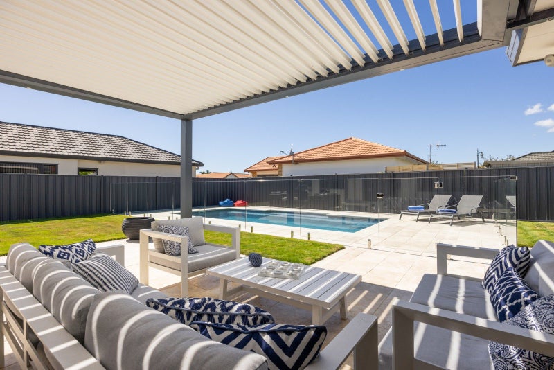 9 Forbury Way, Taradale, Napier - Carousel 2