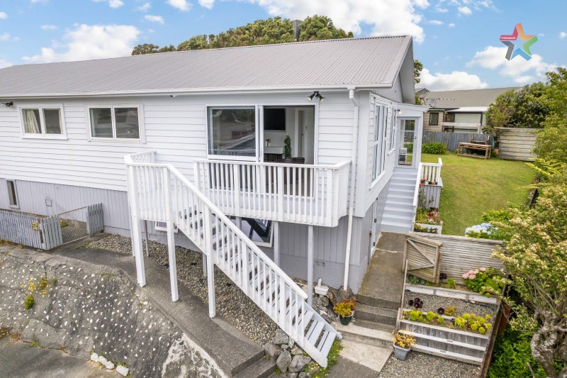 27A Cypress Drive, Maungaraki, Lower Hutt - Carousel 2