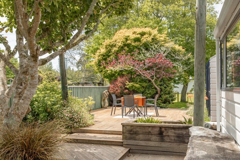 15 Eastons Road, Westport, Westport - Carousel 2