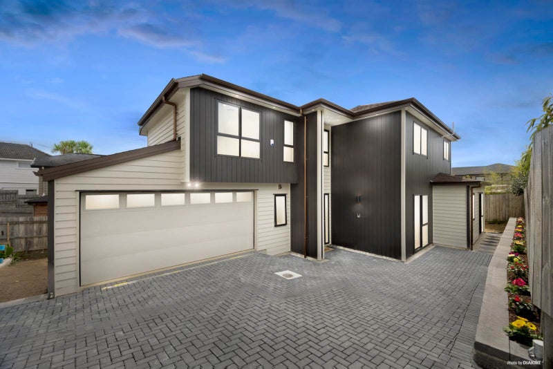 19A Arundel Street, Mount Roskill, Auckland - Carousel 1
