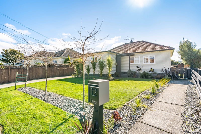 12 Gadsby Street, Avalon, Lower Hutt - Carousel 1