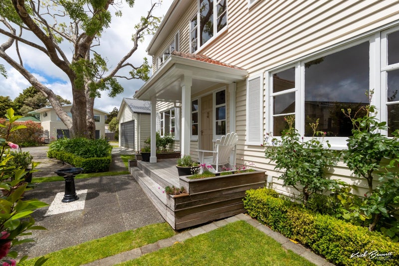 12 Orr Crescent, Hutt Central, Lower Hutt - Carousel 2