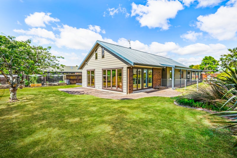 5 Riverton Place, Fairview Downs, Hamilton - Carousel 1