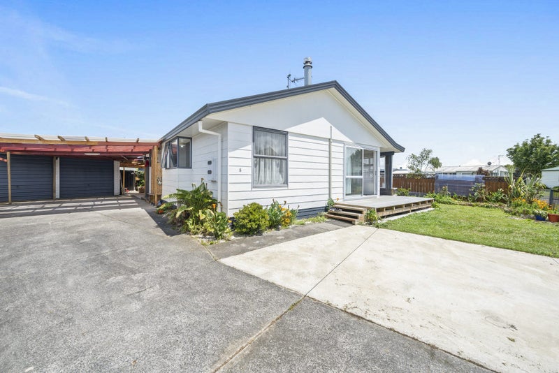 5 Myrlene Place, Nawton, Hamilton - Carousel 1
