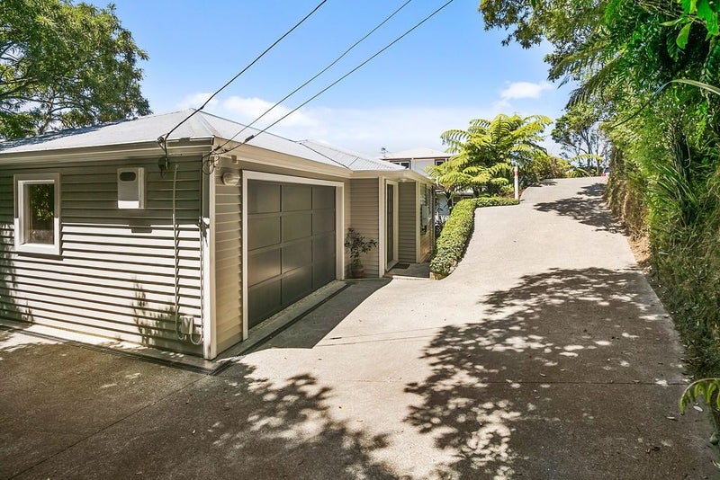 182 Normandale Road, Normandale, Lower Hutt - Carousel 16