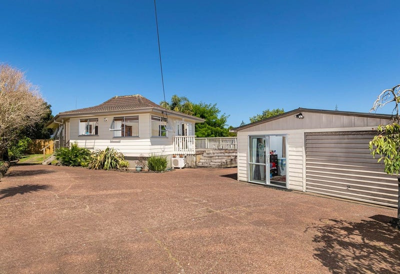91 Sunnyside Road, Sunnyvale, Auckland - Carousel 2