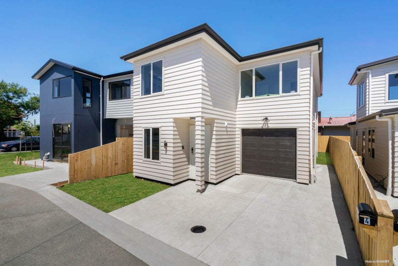 4 Paneika Lane, Otahuhu, Auckland - Carousel 1