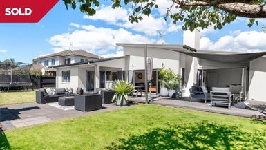 10 Koro Mews, Papamoa Beach, Papamoa - Carousel 1