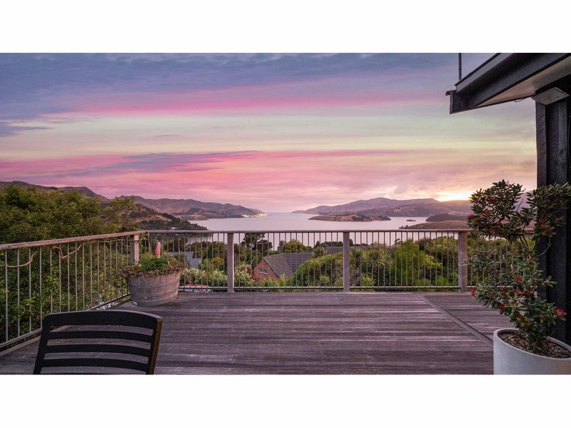 11 Lachie Griffen Rise, Lyttelton - Carousel 2