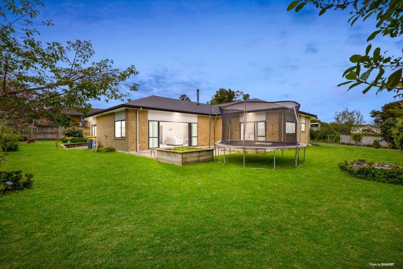 65D View Road, Henderson, Auckland - Carousel 2