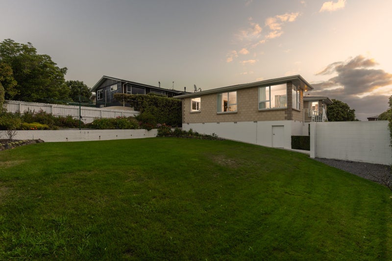 264 Cannon Hill Crescent, Mount Pleasant, Christchurch - Carousel 11