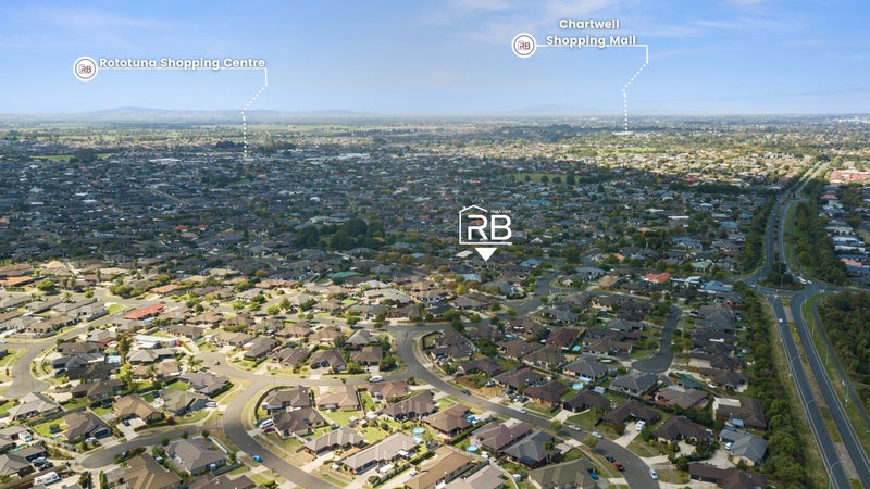 8 Wakefield Place, Rototuna North, Hamilton - Carousel 22