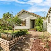 26 McLaren Place, Chedworth, Hamilton - Carousel 1