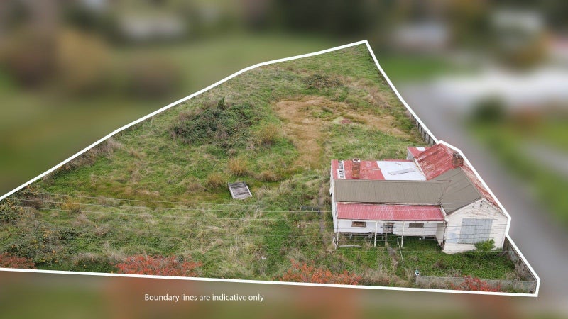 38 Bruce Street, Hunterville - Carousel 1