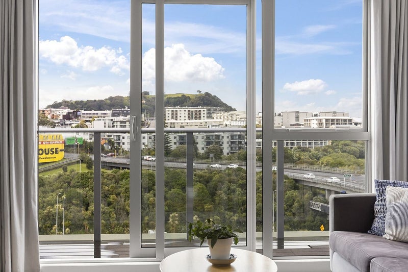 5B/6 Winchester Street, Newton, Auckland - Carousel 2