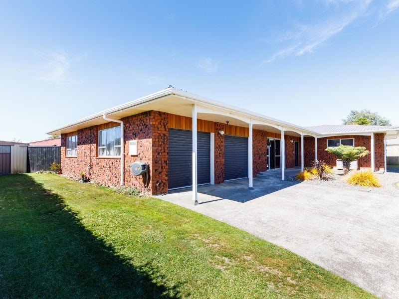 16 Leon Place, Waitara, Waitara - Carousel 2