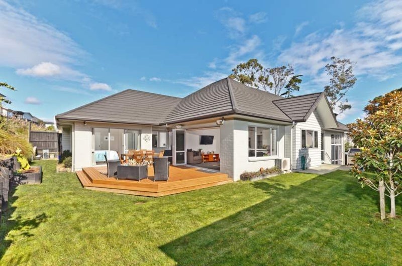 25 Ridgedale Road, Silverdale, Silverdale - Carousel 2