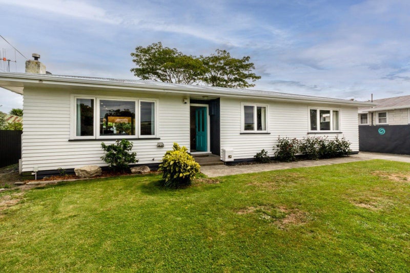 303 Lumsden Road, Akina, Hastings - Carousel 2