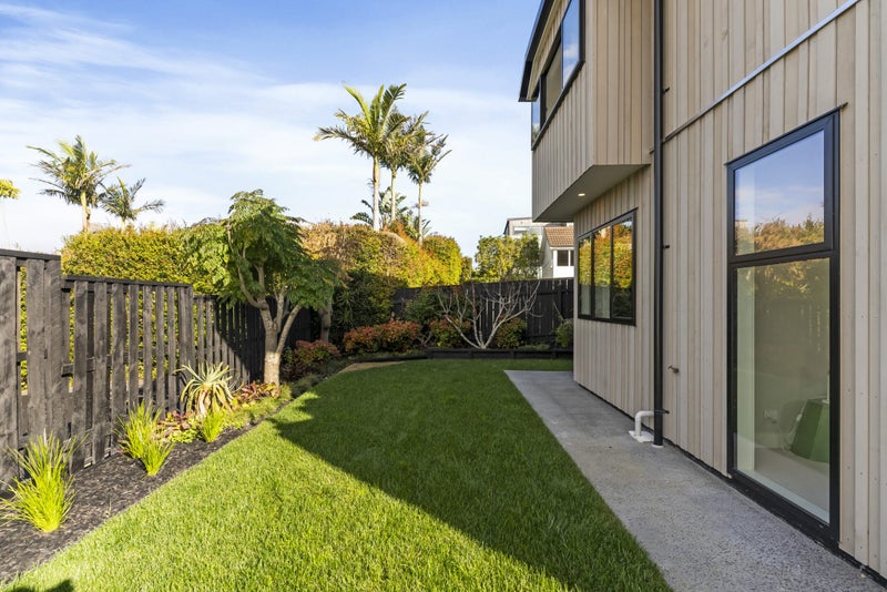 98A Kohimarama Road, Kohimarama, Auckland - Carousel 50