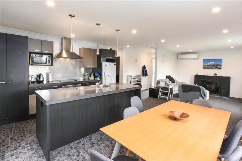 7 Kenilworth Street, Waverley, Dunedin - Carousel 2