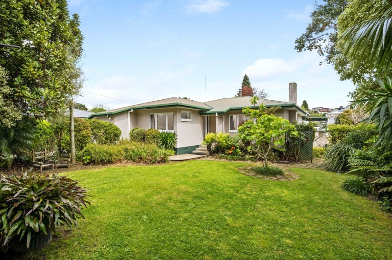 23 Goods Road, Otumoetai, Tauranga - Carousel 1