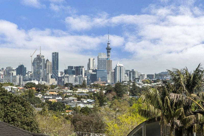 39 Williamson Avenue, Belmont, Auckland - Carousel 2