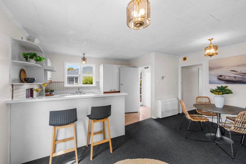 26 Glenora Place, Hornby, Christchurch - Carousel 2