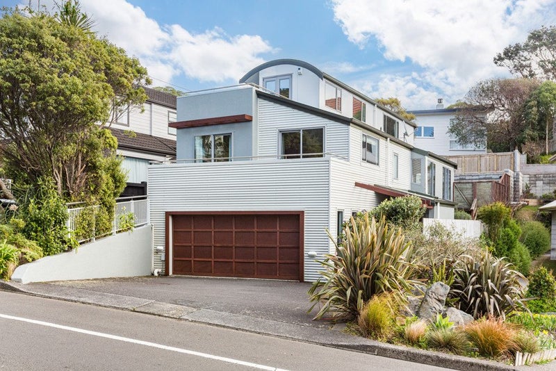 16 Calcutta Street, Khandallah, Wellington - Carousel 2