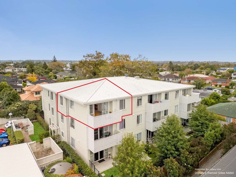 208/21B Swanson Road, Henderson, Auckland - Carousel 1