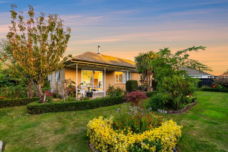 8 Cavendish Road, Casebrook, Christchurch - Carousel 1