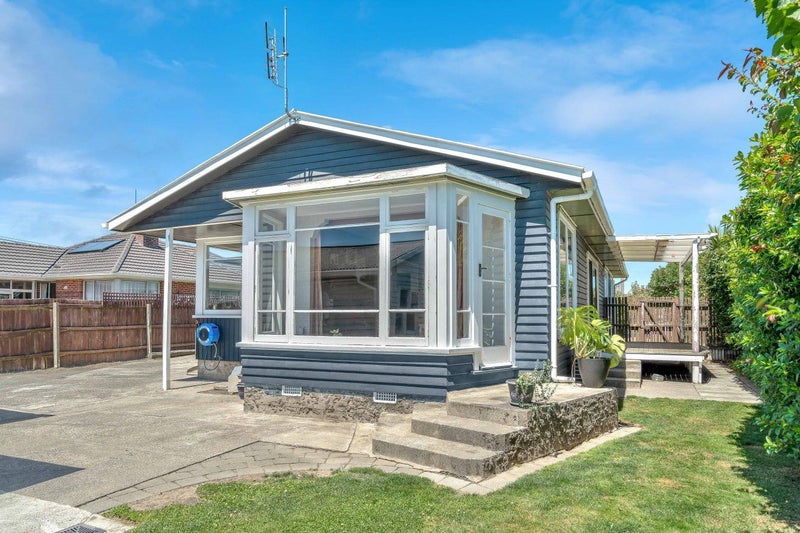 4 Checketts Avenue, Halswell, Christchurch - Carousel 1