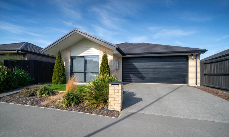 7 Gallaghan Close, Wigram, Christchurch - Carousel 1