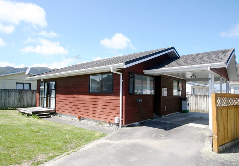 4/8 Hewer Crescent, Naenae, Lower Hutt - Carousel 2