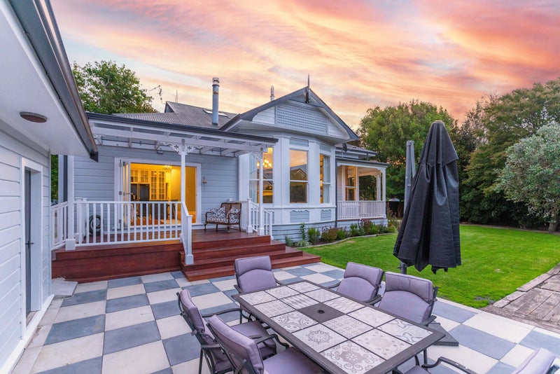 129 Raumati Road, Raumati Beach, Paraparaumu - Carousel 2