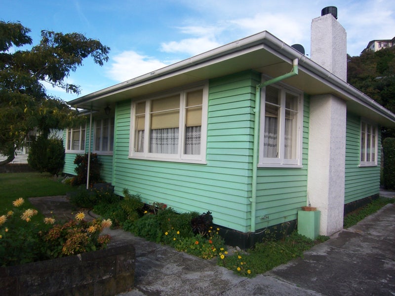 12 Purua Street, Durie Hill, Whanganui - Carousel 2